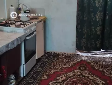 5-комнатный дом, 6 соток, 81 м²