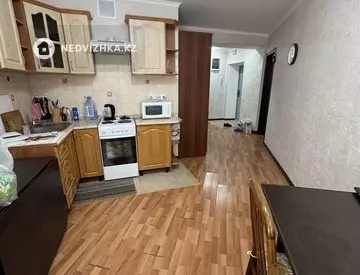 1-комнатная квартира, этаж 4 из 12, 45 м²