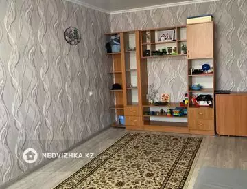 1-комнатная квартира, этаж 2 из 5, 30 м²