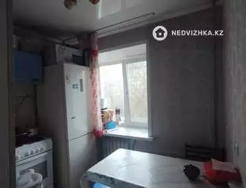 3-комнатная квартира, этаж 2 из 5, 56 м², на длительный срок