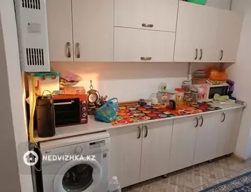 2-комнатная квартира, этаж 3 из 5, 51 м²