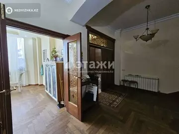 270 м², 4-комнатный дом, 5 соток, 270 м², изображение - 7