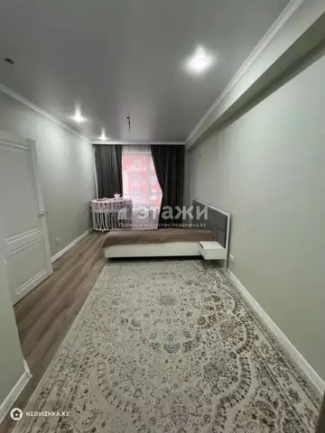 2-комнатная квартира, этаж 4 из 6, 57 м²