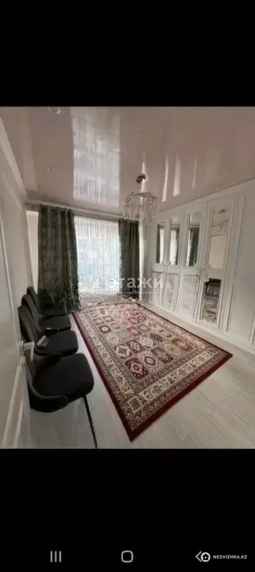 2-комнатная квартира, этаж 3 из 6, 49 м²