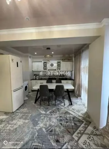2-комнатная квартира, этаж 3 из 6, 49 м²