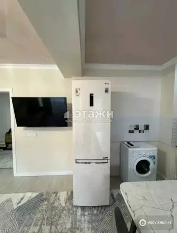 2-комнатная квартира, этаж 3 из 6, 49 м²