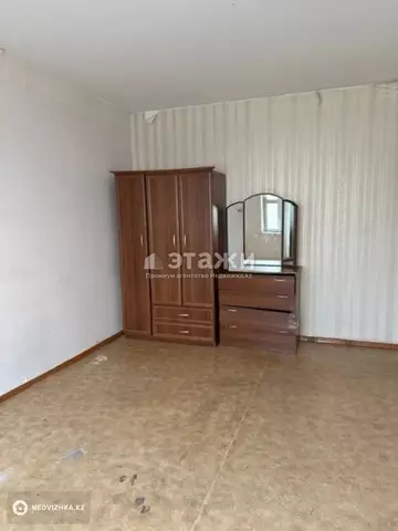 1-комнатная квартира, этаж 4 из 9, 40 м²