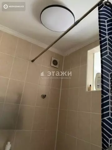2-комнатная квартира, этаж 3 из 5, 45 м²