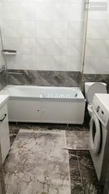 1-комнатная квартира, этаж 2 из 10, 33 м²
