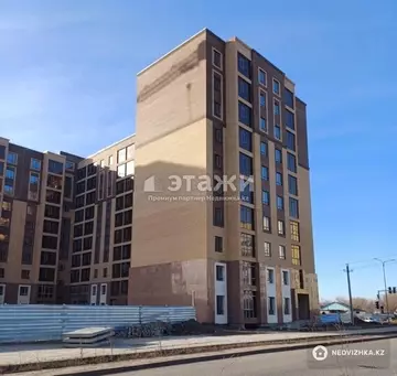 2-комнатная квартира, этаж 1 из 10, 60 м²