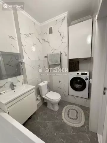 3-комнатная квартира, этаж 9 из 10, 82 м²
