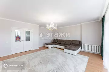 2-комнатная квартира, этаж 5 из 9, 89 м²