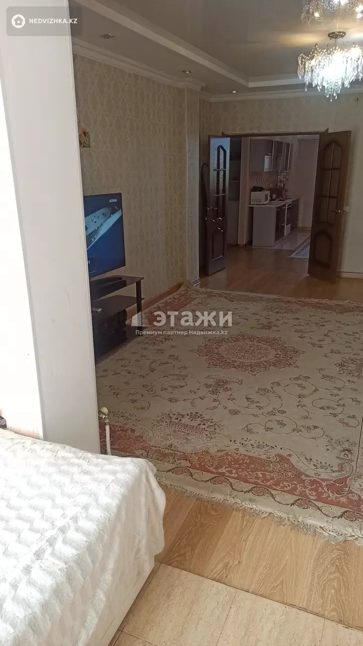 64 м², 1-комнатная квартира, этаж 4 из 9, 64 м², изображение - 1
