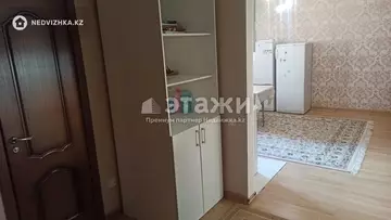 1-комнатная квартира, этаж 4 из 9, 64 м²