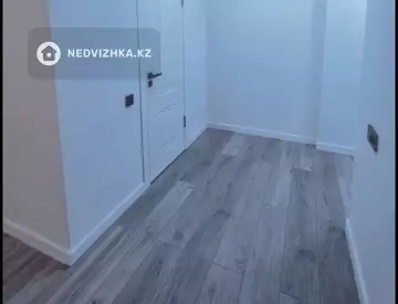 1-комнатная квартира, этаж 4 из 5, 29 м²