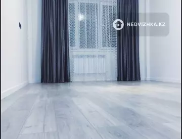 1-комнатная квартира, этаж 4 из 5, 29 м²