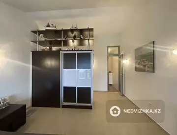 4-комнатная квартира, этаж 3 из 3, 85 м²