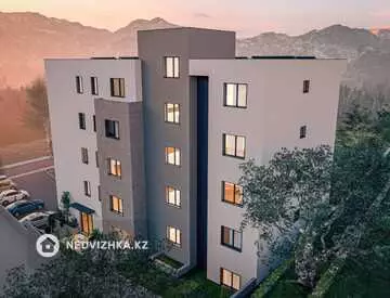 2-комнатная квартира, этаж 2 из 4, 43 м²