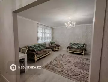 4-комнатная квартира, этаж 5 из 9, 133 м²