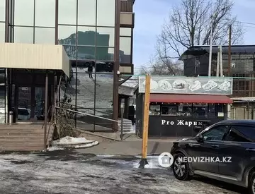 Офисное помещение, этаж 2 из 3, в бизнес-центре, 38 м²