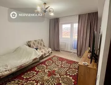 1-комнатная квартира, этаж 3 из 9, 50 м²