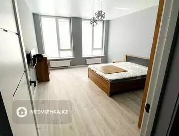 1-комнатная квартира, этаж 5 из 5, 40 м², на длительный срок