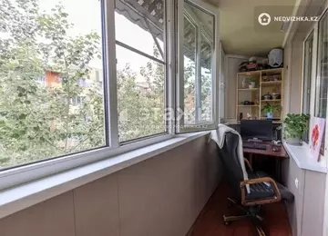 2-комнатная квартира, этаж 4 из 5, 43 м²