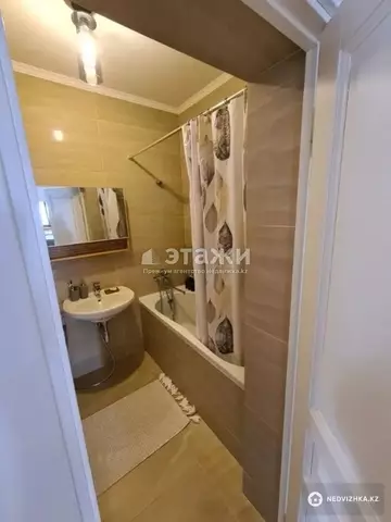 3-комнатная квартира, этаж 8 из 17, 98 м²