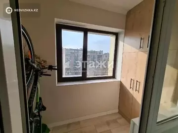 3-комнатная квартира, этаж 8 из 17, 98 м²