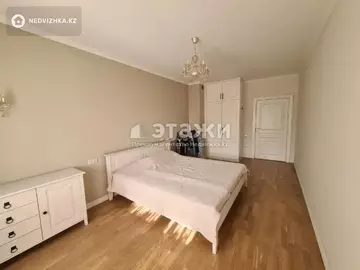 3-комнатная квартира, этаж 8 из 17, 98 м²