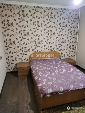 2-комнатная квартира, этаж 4 из 5, 50 м²