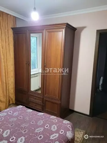 2-комнатная квартира, этаж 4 из 5, 50 м²
