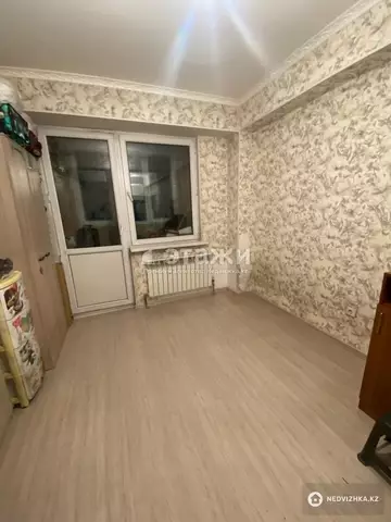 1-комнатная квартира, этаж 4 из 9, 21 м²