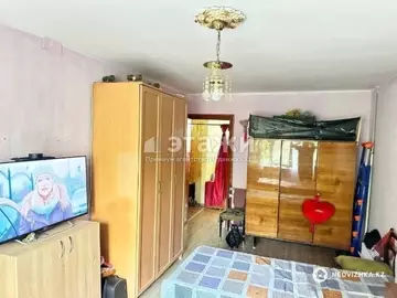 3-комнатная квартира, этаж 3 из 5, 66 м²