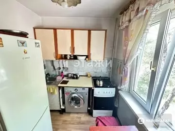 3-комнатная квартира, этаж 3 из 5, 66 м²