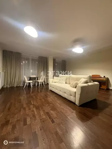 2-комнатная квартира, этаж 2 из 7, 109 м², на длительный срок