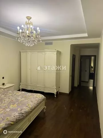 2-комнатная квартира, этаж 2 из 7, 109 м², на длительный срок