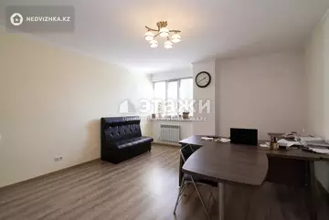 Офисное помещение, этаж 1 из 10, 71 м²