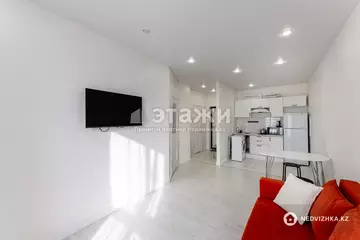 2-комнатная квартира, этаж 4 из 9, 38 м²