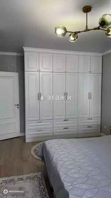 4-комнатная квартира, этаж 9 из 9, 126 м²