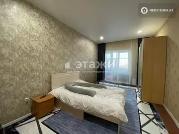 2-комнатная квартира, этаж 4 из 42, 61 м²