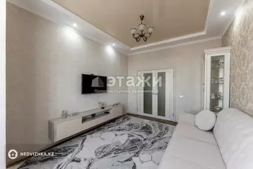 2-комнатная квартира, этаж 8 из 16, 65 м²