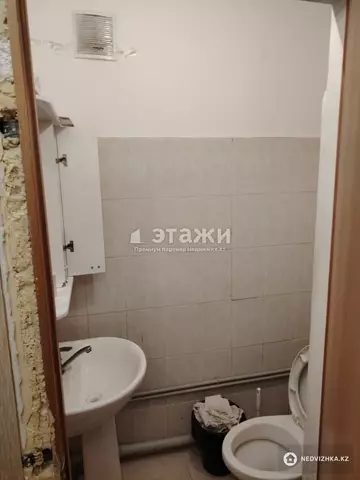 3-комнатная квартира, этаж 12 из 12, 69 м²