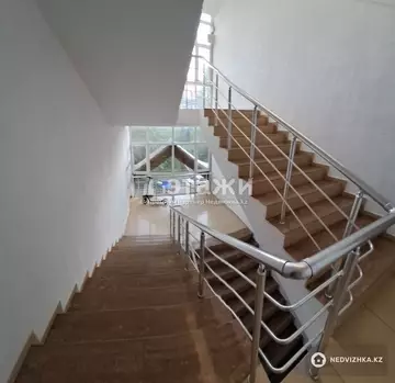 3-комнатная квартира, этаж 4 из 5, 116 м²