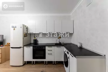79 м², 2-комнатная квартира, этаж 3 из 19, 79 м², изображение - 10