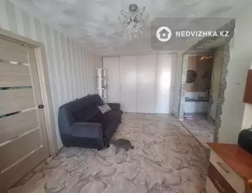 2-комнатная квартира, этаж 3 из 5, 45 м², на длительный срок