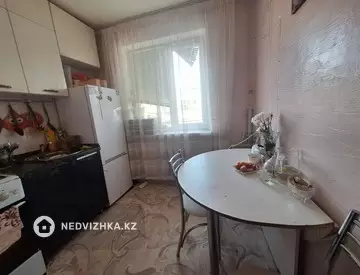 2-комнатная квартира, этаж 3 из 5, 45 м², на длительный срок