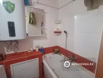 2-комнатная квартира, этаж 3 из 5, 45 м², на длительный срок