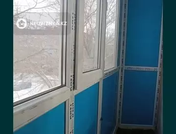 1-комнатная квартира, этаж 4 из 5, 33 м²