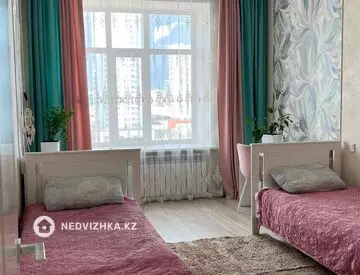 3-комнатная квартира, этаж 8 из 9, 104 м²